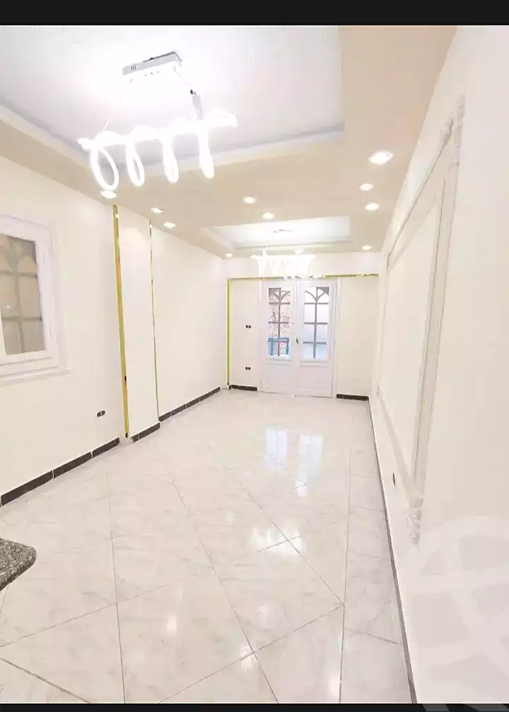 https://aqarmap.com.eg/en/listing/7135873-for-sale-alexandria-al-agamy-shataa-el-nakheel-street-10