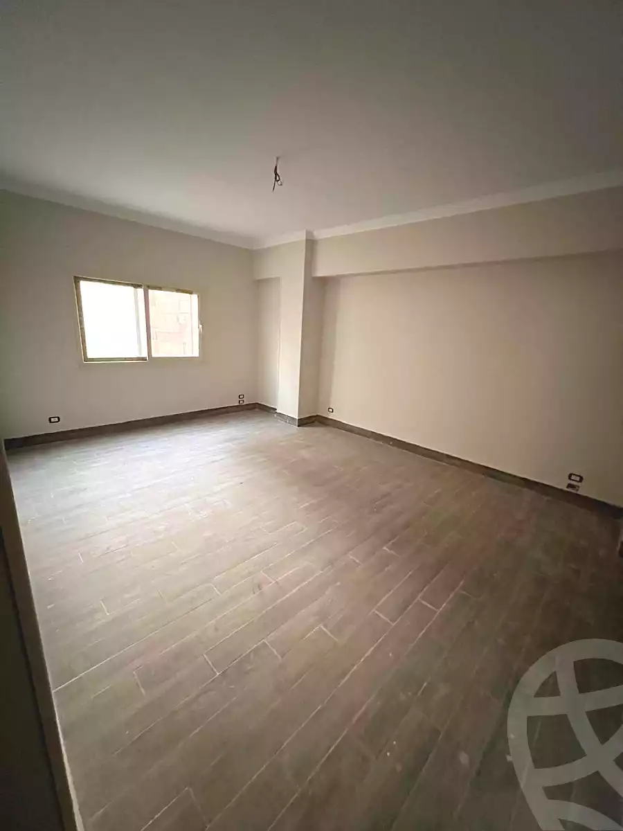 https://aqarmap.com.eg/ar/listing/7135893-for-sale-cairo-new-cairo-el-ahyaa-fourth-neighborhood-street-35