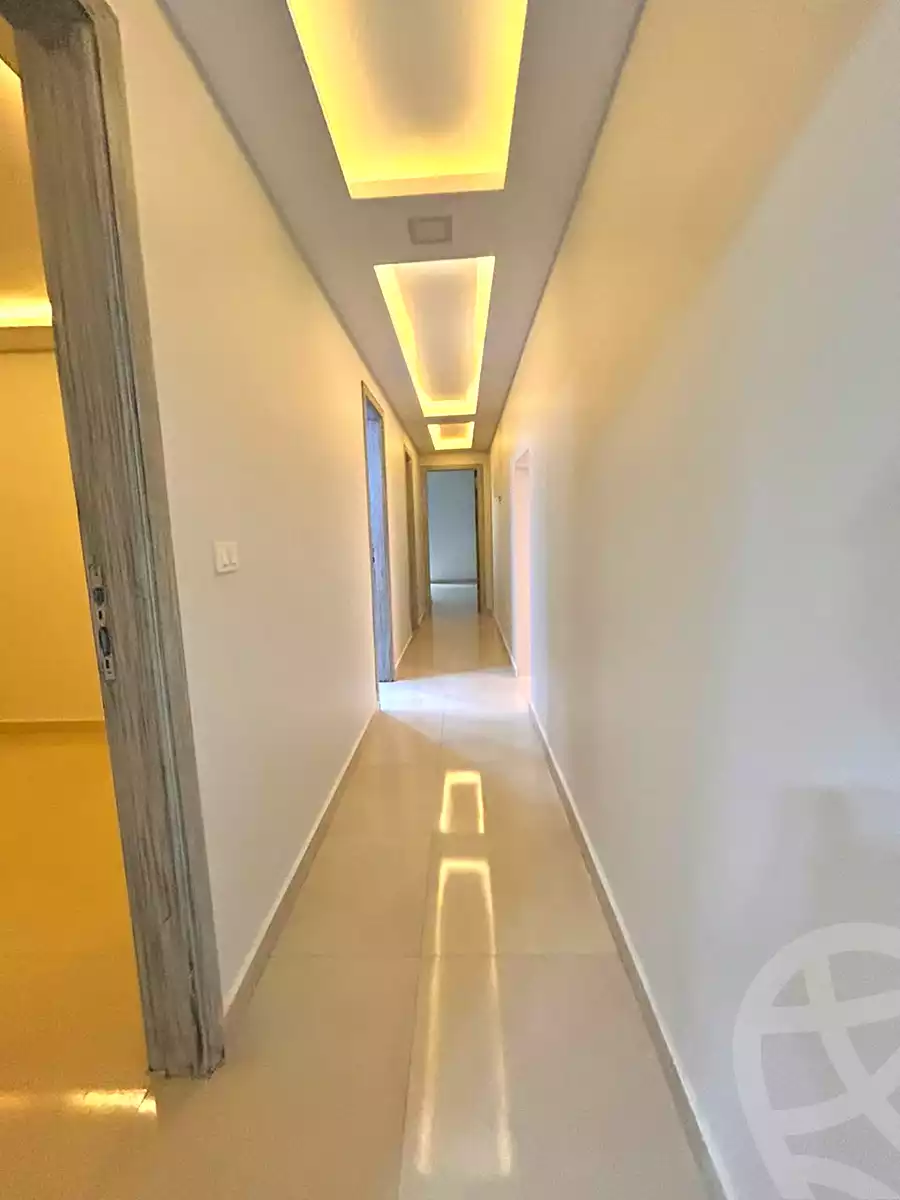 https://aqarmap.com.eg/ar/listing/7136384-for-rent-cairo-new-cairo-ganob-el-akadamiya-south-academy-h-amr-ibn-el-ass-st