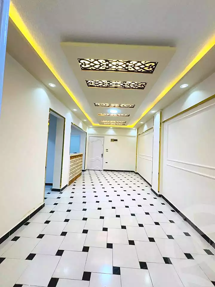 https://aqarmap.com.eg/en/listing/7137075-for-sale-alexandria-al-agamy-shataa-el-nakheel