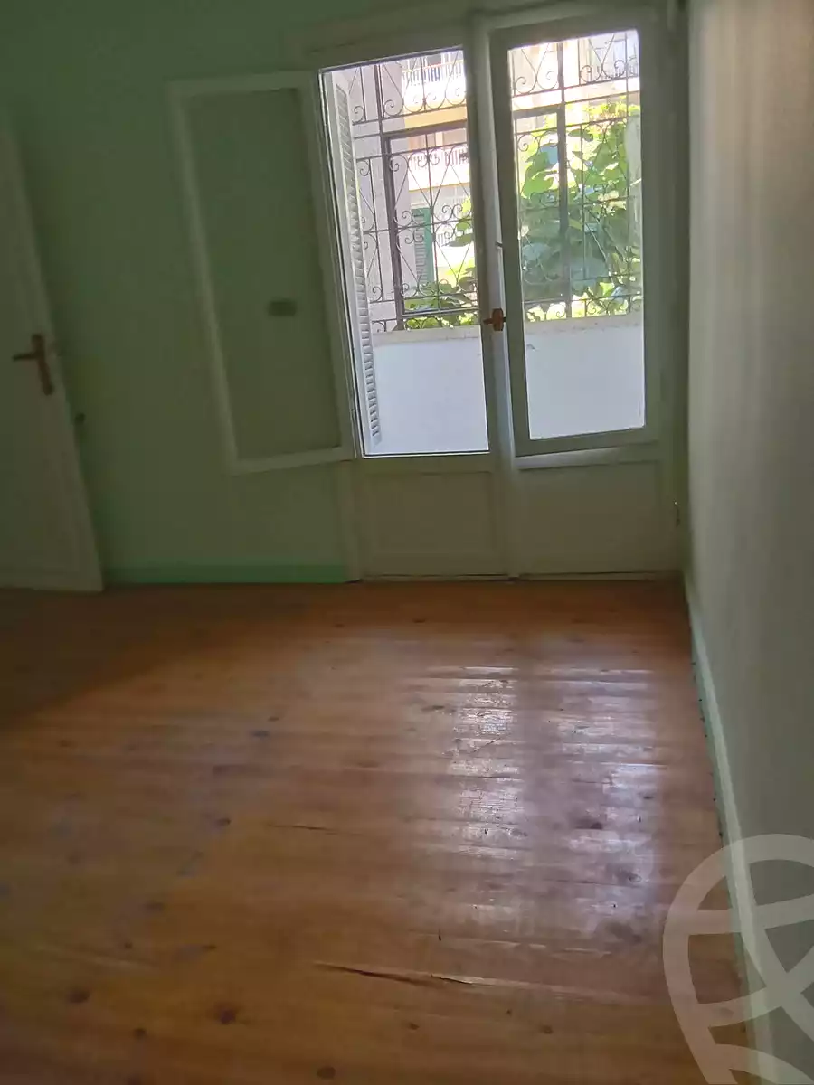 https://aqarmap.com.eg/ar/listing/7137400-for-sale-alexandria-smouha-taawenyat-smouha