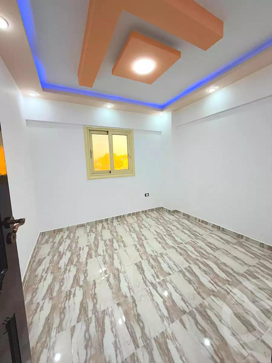 https://aqarmap.com.eg/ar/listing/7137470-for-sale-alexandria-al-agamy-shataa-el-nakheel-armed-forces-buildings