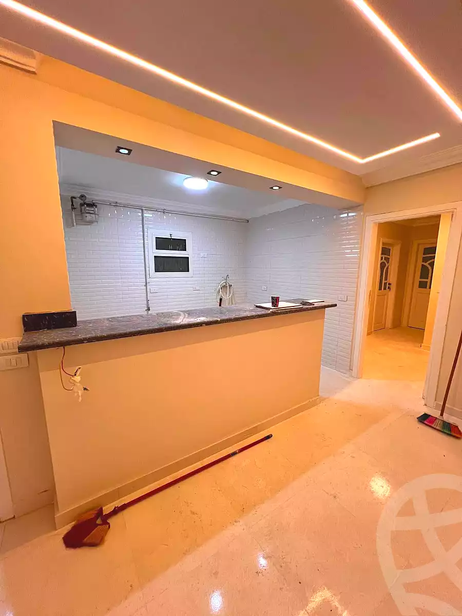 https://aqarmap.com.eg/ar/listing/7137589-for-sale-cairo-helwan-helwan-el-sharkeya-abd-el-rahman-pasha-st