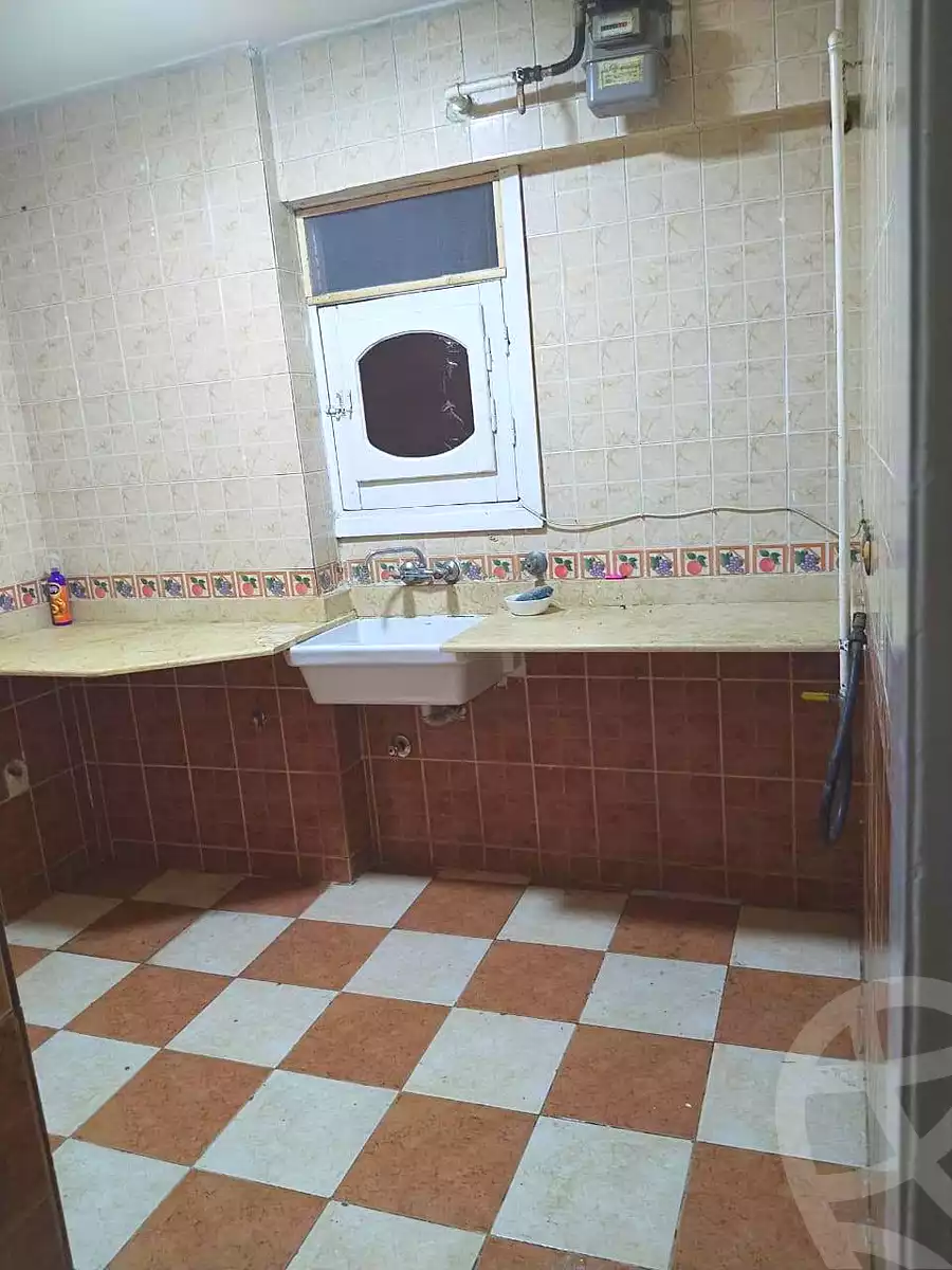 https://aqarmap.com.eg/ar/listing/7137911-for-rent-alexandria-sydy-bshr-sydy-bshr-bhry-shr-mhmwd-l-yswy