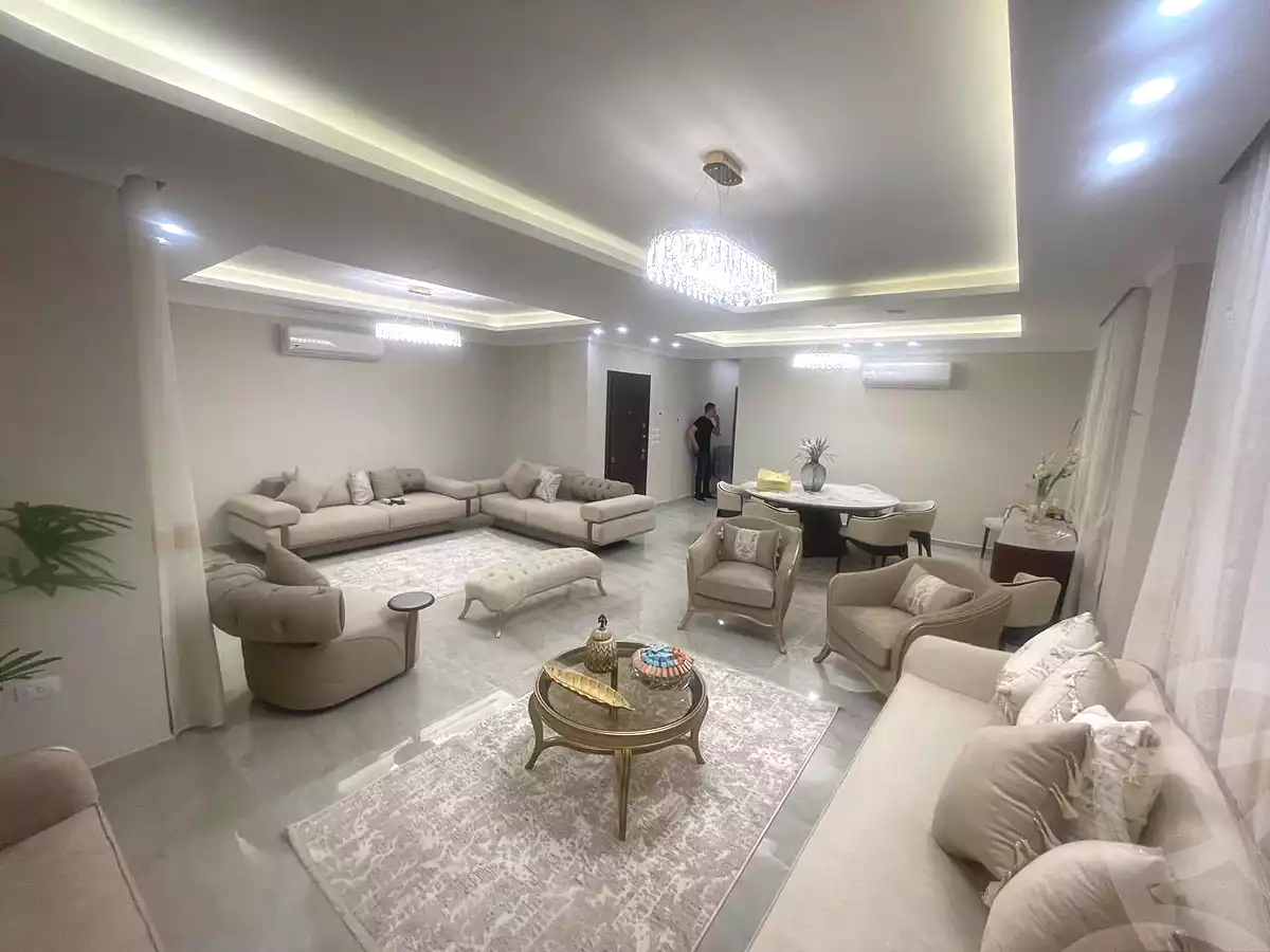 https://aqarmap.com.eg/ar/listing/6989936-for-sale-cairo-new-cairo-south-investors