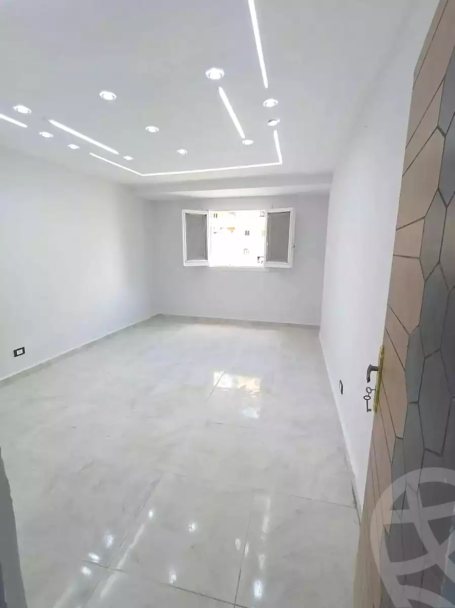 https://aqarmap.com.eg/en/listing/7138604-for-sale-alexandria-fyktwry-el-galaa-st