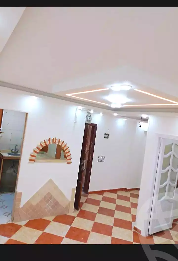 https://aqarmap.com.eg/ar/listing/7138850-for-sale-alexandria-new-miami-street-10