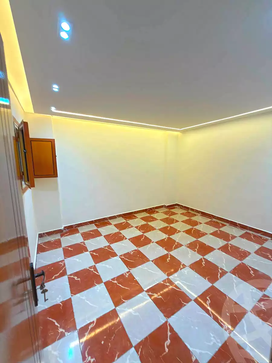 https://aqarmap.com.eg/ar/listing/7139562-for-sale-alexandria-al-agamy-lbytsh