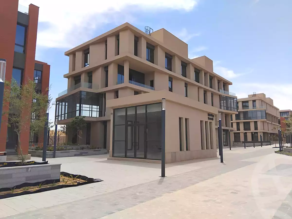 https://aqarmap.com.eg/ar/listing/7139998-for-sale-cairo-new-cairo-compounds-myndhws-byzns-mrkz-llttwyr