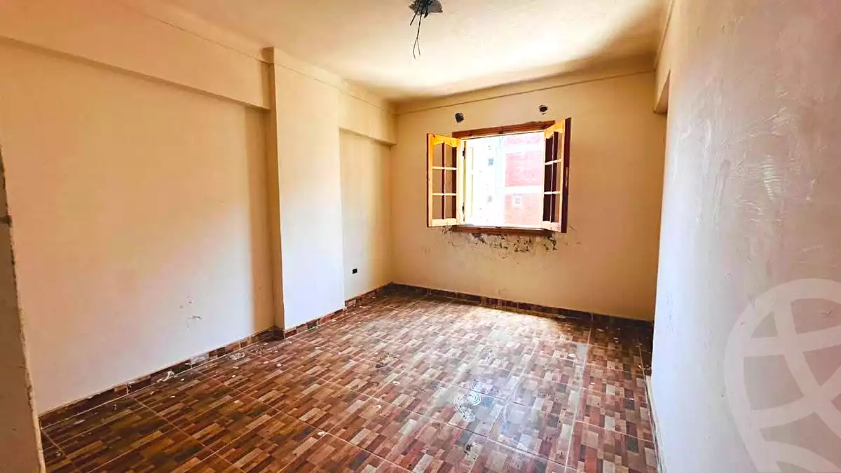https://aqarmap.com.eg/ar/listing/7140057-for-sale-alexandria-el-asafra-l-sfr-bhry