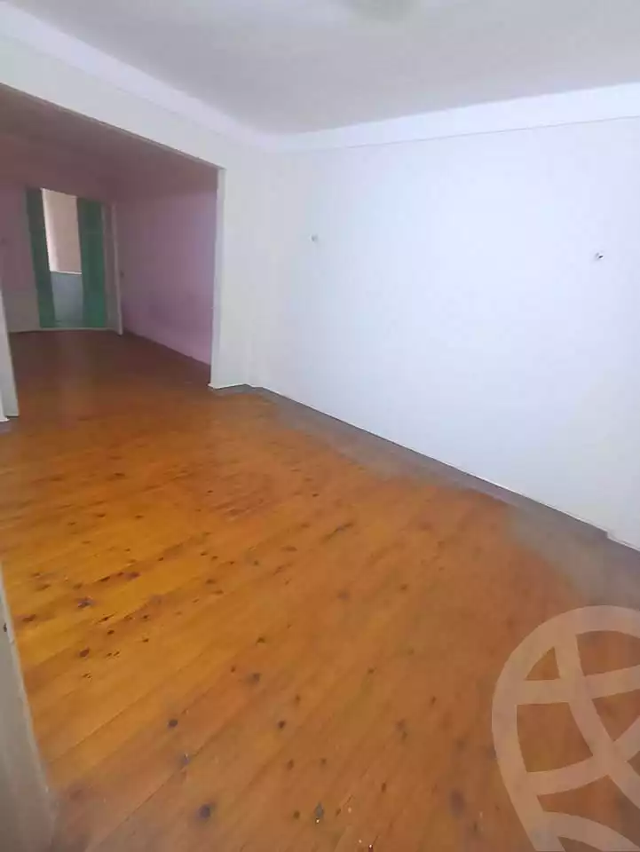 https://aqarmap.com.eg/ar/listing/7140069-for-sale-alexandria-ganaklis