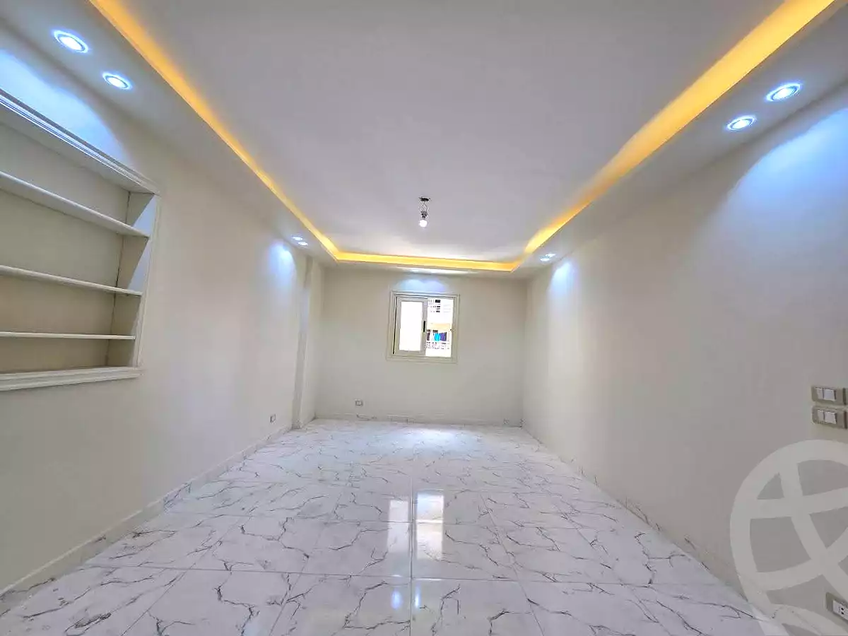 https://aqarmap.com.eg/ar/listing/7140279-for-sale-alexandria-miami