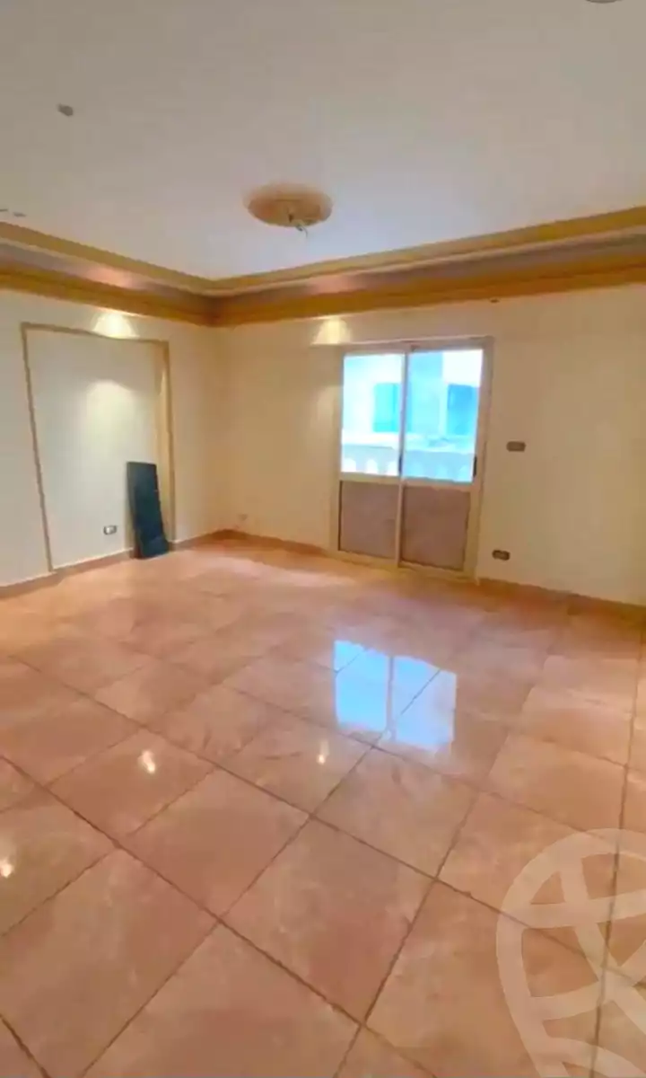 https://aqarmap.com.eg/ar/listing/7140371-for-rent-alexandria-camp-cesar