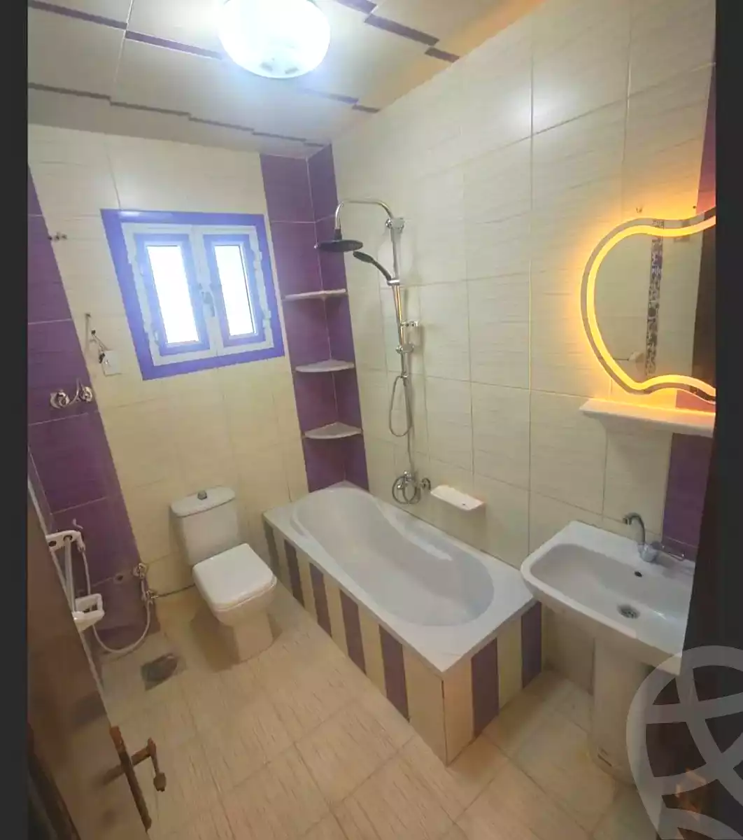 https://aqarmap.com.eg/en/listing/7140414-for-sale-alexandria-al-agamy-el-hanouvel-trablose-st