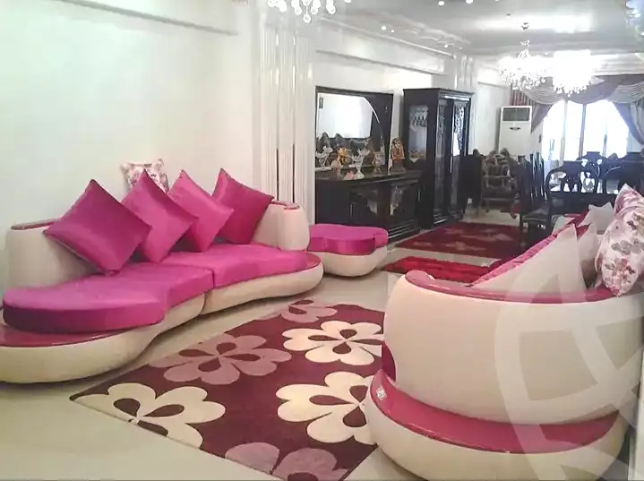 https://aqarmap.com.eg/ar/listing/7140484-for-rent-alexandria-kafr-abdo