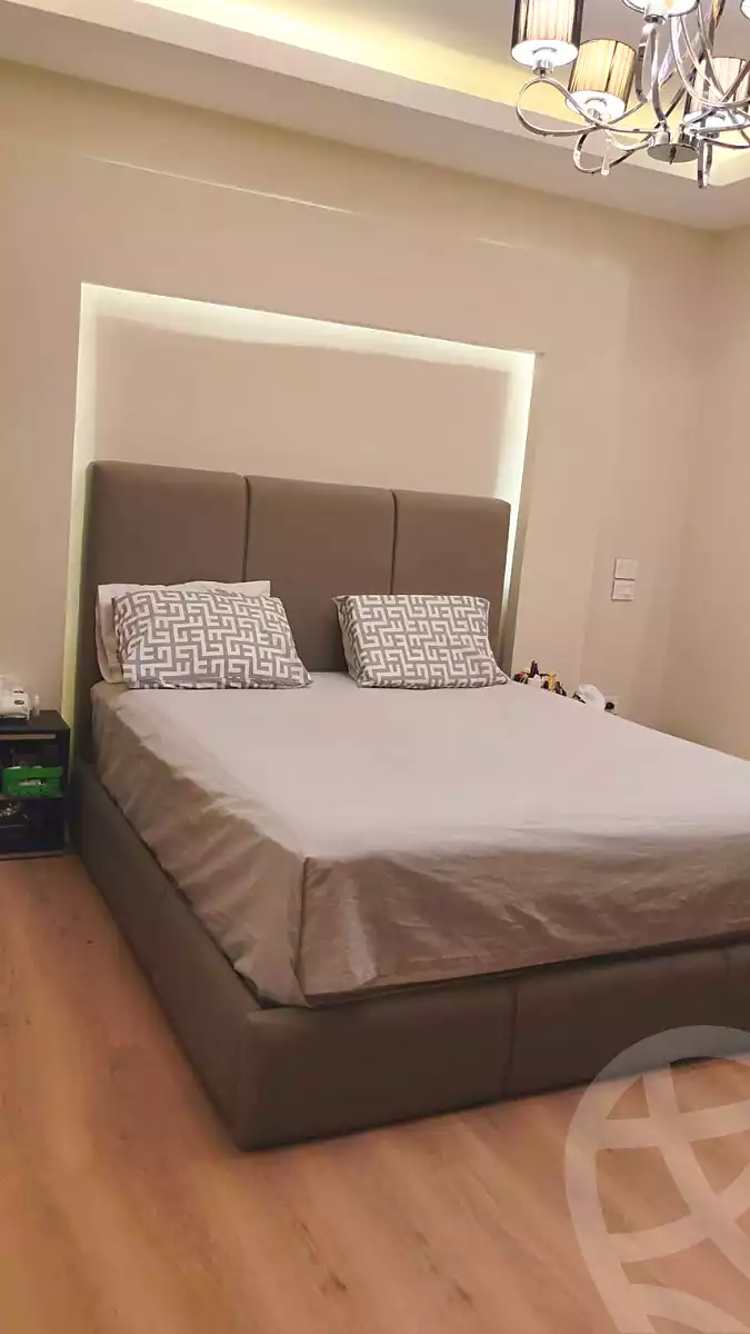 https://aqarmap.com.eg/ar/listing/7140601-for-sale-cairo-new-cairo-south-investors-zizinia-st