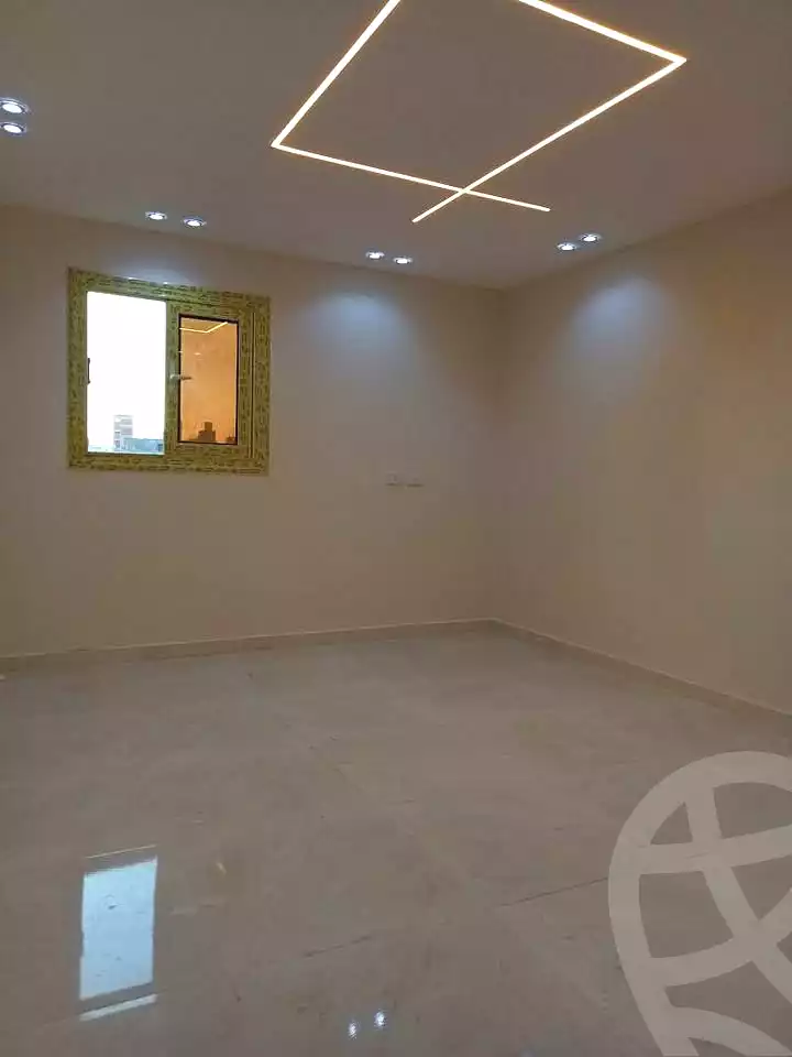 https://aqarmap.com.eg/ar/listing/7140611-for-sale-alexandria-miami-mahmoud-el-isawy-st