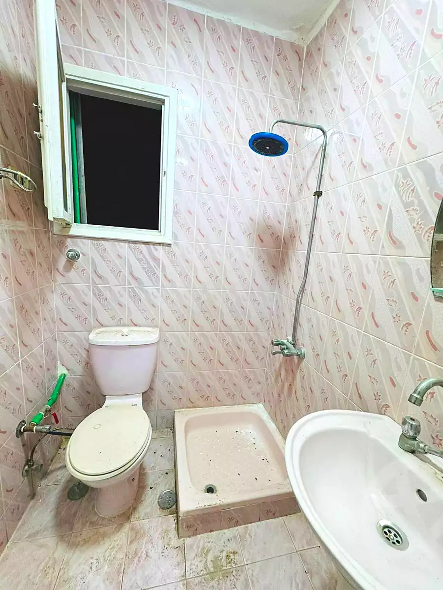 https://aqarmap.com.eg/ar/listing/7140607-for-sale-alexandria-al-agamy-shataa-el-nakheel