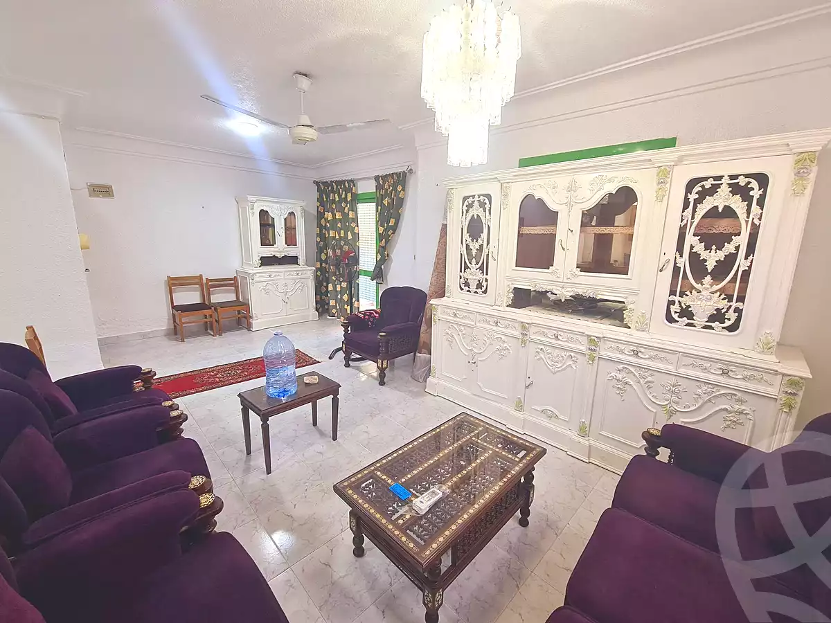 https://aqarmap.com.eg/ar/listing/7140628-for-sale-alexandria-al-agamy-shataa-el-nakheel-no-6-st