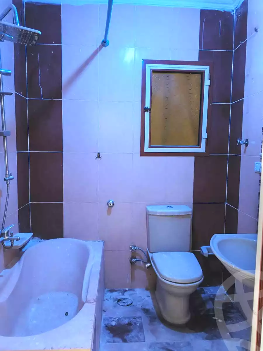 https://aqarmap.com.eg/en/listing/7140680-for-rent-alexandria-al-agamy-el-hanouvel-el-warsha-st