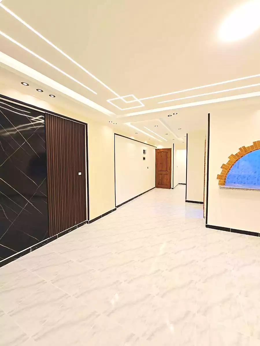 https://aqarmap.com.eg/ar/listing/7140688-for-sale-alexandria-al-agamy-shataa-el-nakheel-street-63