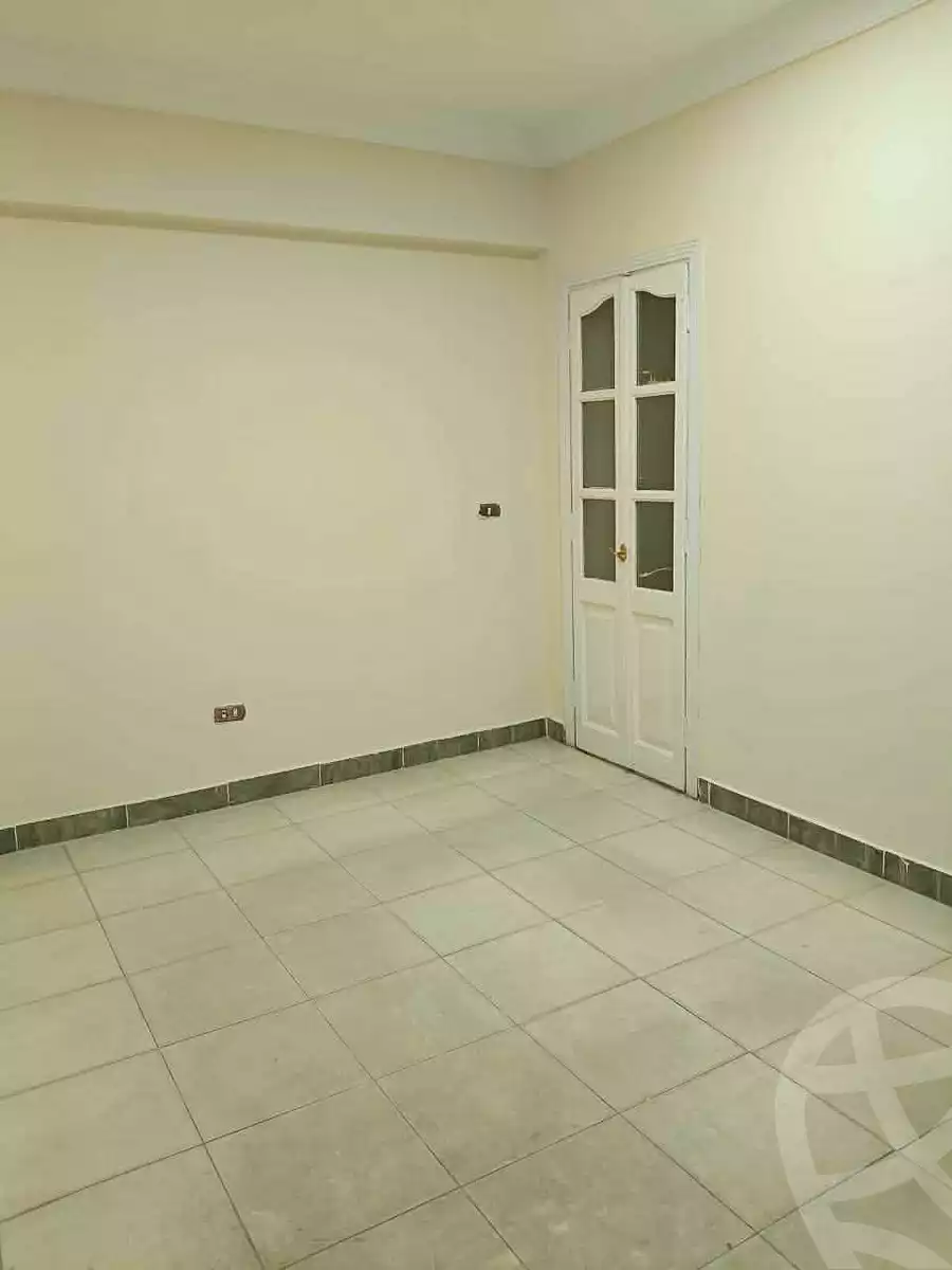https://aqarmap.com.eg/ar/listing/7140766-for-rent-alexandria-el-asafra-l-sfr-bhry-el-geish-rd