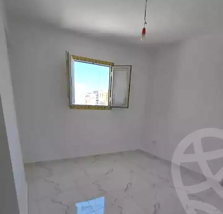 https://aqarmap.com.eg/ar/listing/7140787-for-sale-alexandria-el-mandara-shr-30