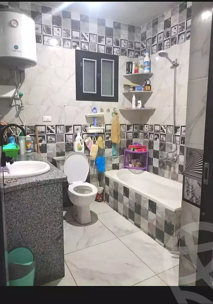 https://aqarmap.com.eg/ar/listing/7140806-for-sale-alexandria-al-agamy-el-hanouvel-al-haded-we-al-soulb-st