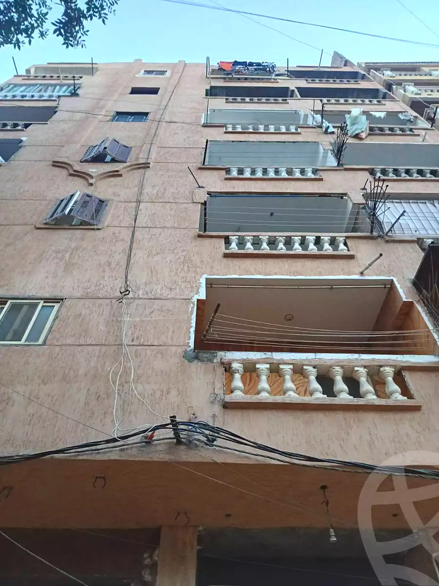 https://aqarmap.com.eg/ar/listing/7140854-for-sale-alexandria-al-agamy-el-hanouvel-abo-bakr-el-sedeek-st
