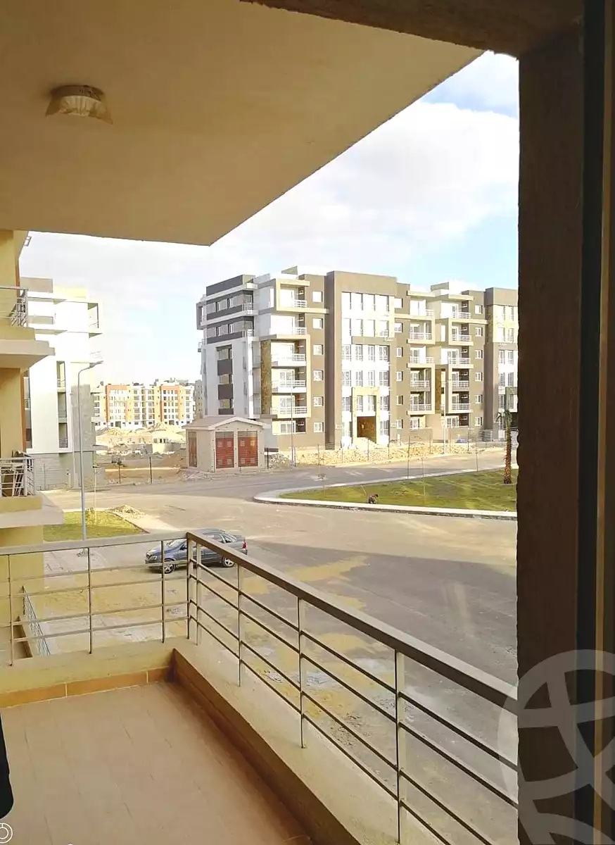 https://aqarmap.com.eg/ar/listing/7141110-for-sale-cairo-new-cairo-compounds-dar-misr-el-koronfel