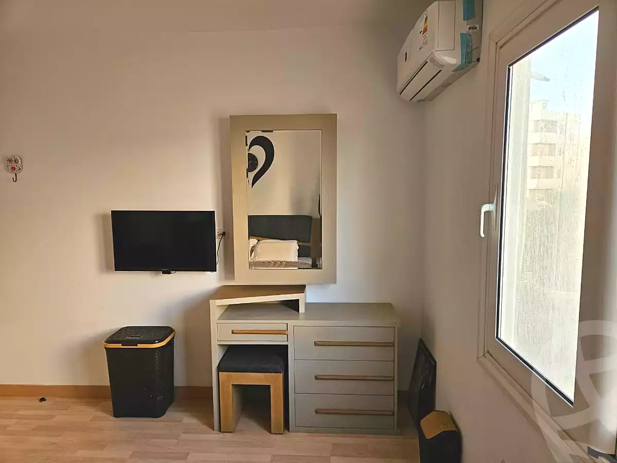 https://aqarmap.com.eg/ar/listing/7141117-for-sale-cairo-el-sheikh-zayed-city-el-hay-elthamen-area-1
