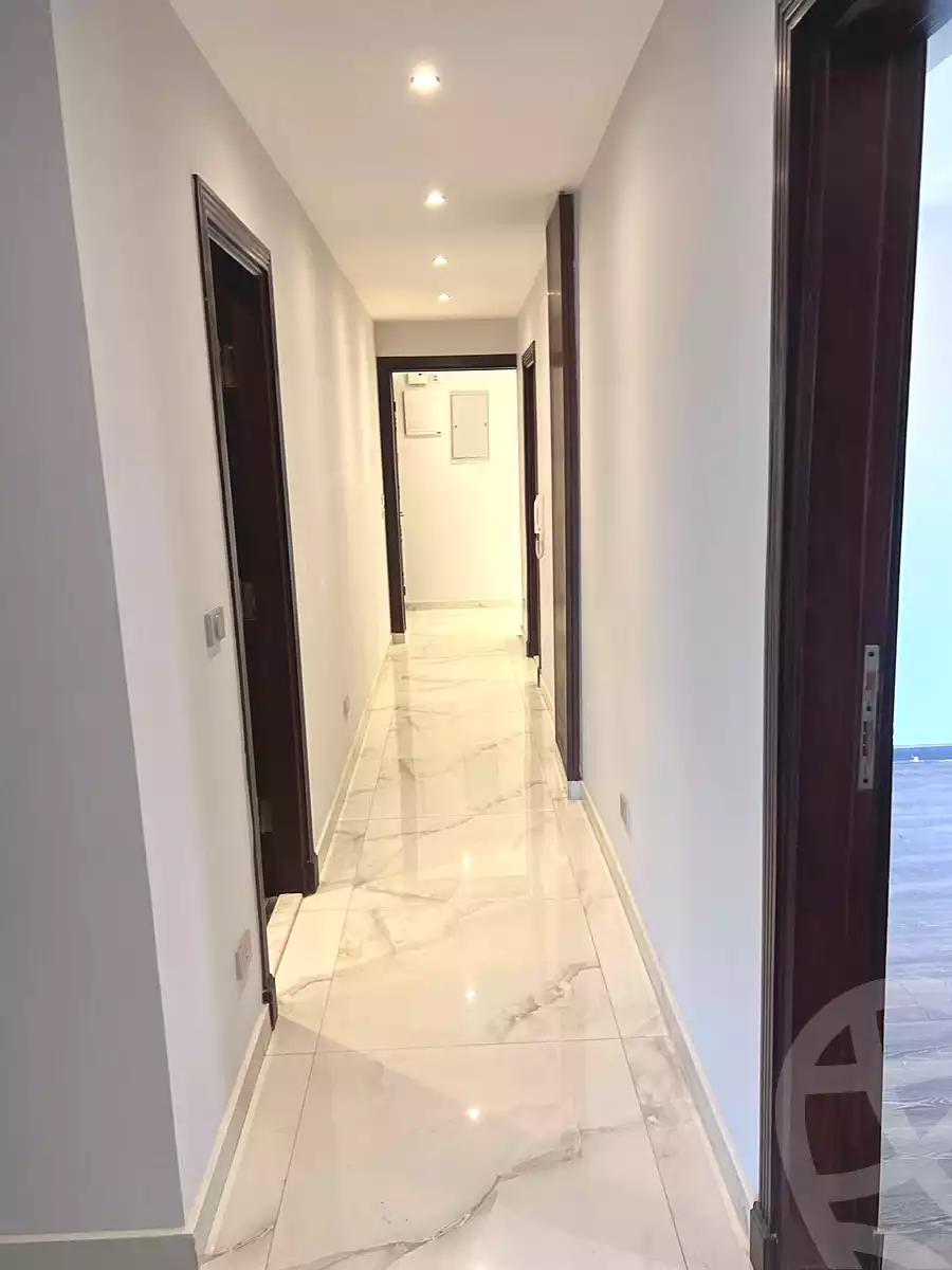https://aqarmap.com.eg/en/listing/7141101-for-rent-cairo-new-cairo-compounds-the-square