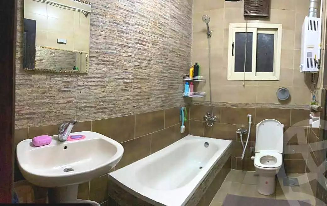 https://aqarmap.com.eg/en/listing/7141398-for-sale-cairo-hadayek-el-koba