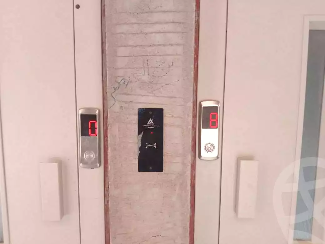 https://aqarmap.com.eg/ar/listing/7141419-for-sale-cairo-ain-shams-ain-shams-el-sharkia-el-eshrein-stt