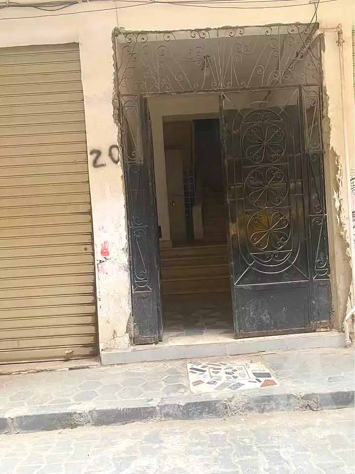 https://aqarmap.com.eg/en/listing/7141424-for-sale-alexandria-lsywf-el-falki