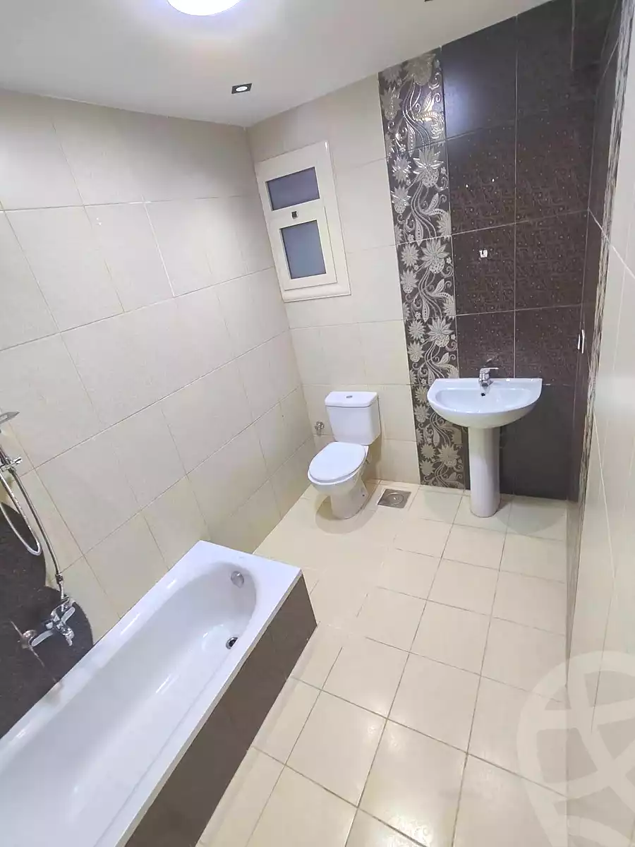 https://aqarmap.com.eg/ar/listing/7141502-for-sale-alexandria-sydy-bshr-sydy-bshr-bhry-shr-mhmwd-l-yswy