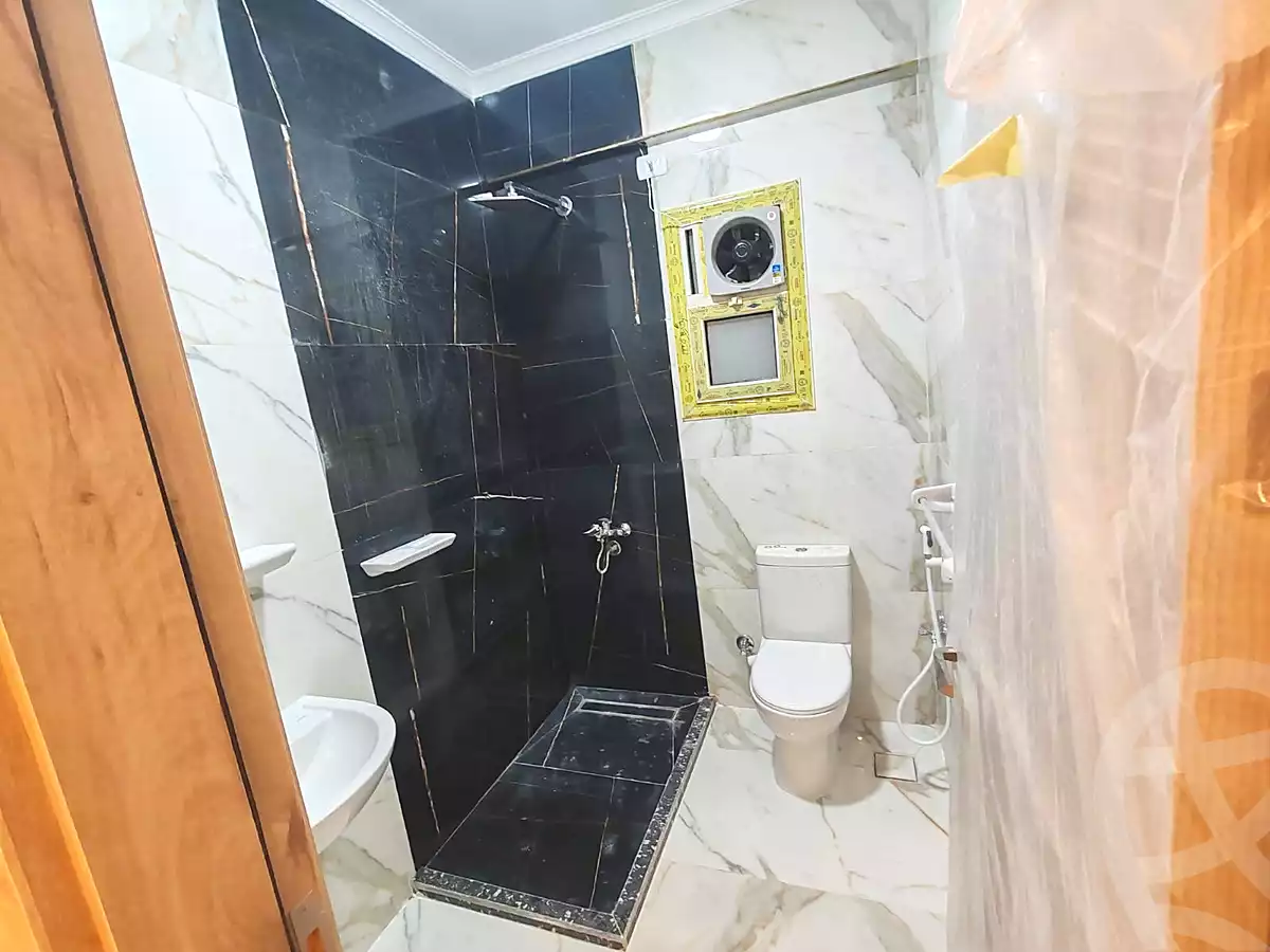 https://aqarmap.com.eg/ar/listing/7141573-for-rent-cairo-6th-of-october-el-tawsaat-el-shamalya-ltws-t-lsyhy-lshmly