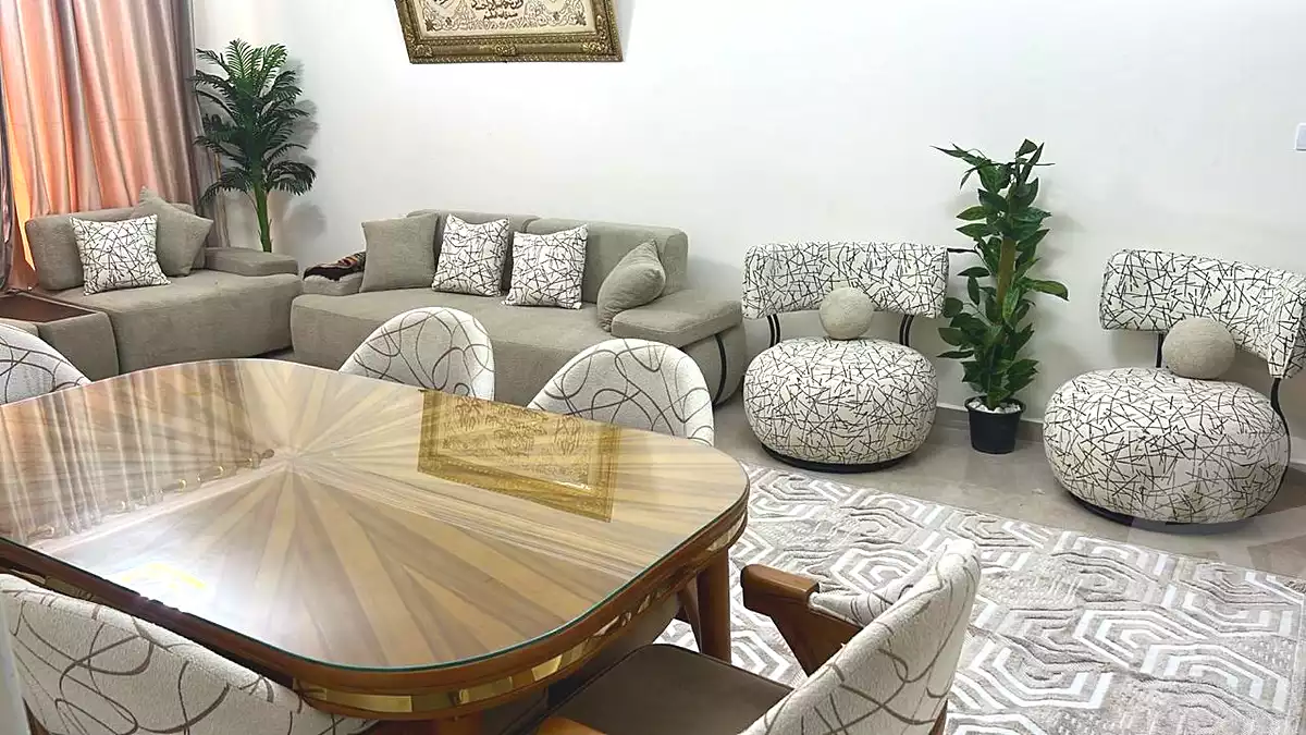https://aqarmap.com.eg/ar/listing/7141634-for-rent-cairo-el-sheikh-zayed-city-compounds-jn-2