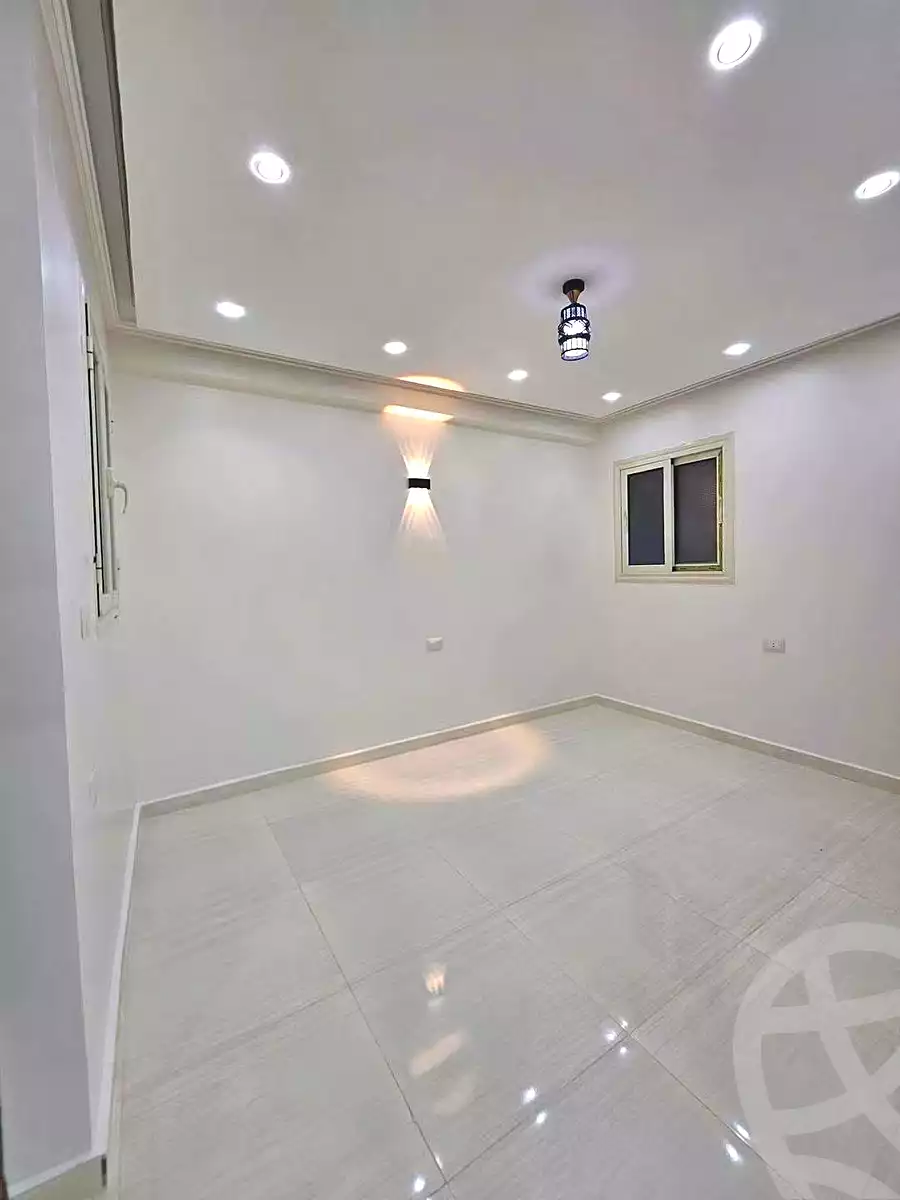 https://aqarmap.com.eg/ar/listing/7141661-for-sale-cairo-el-haram-el-lebeny-el-magzar-el-aly-st