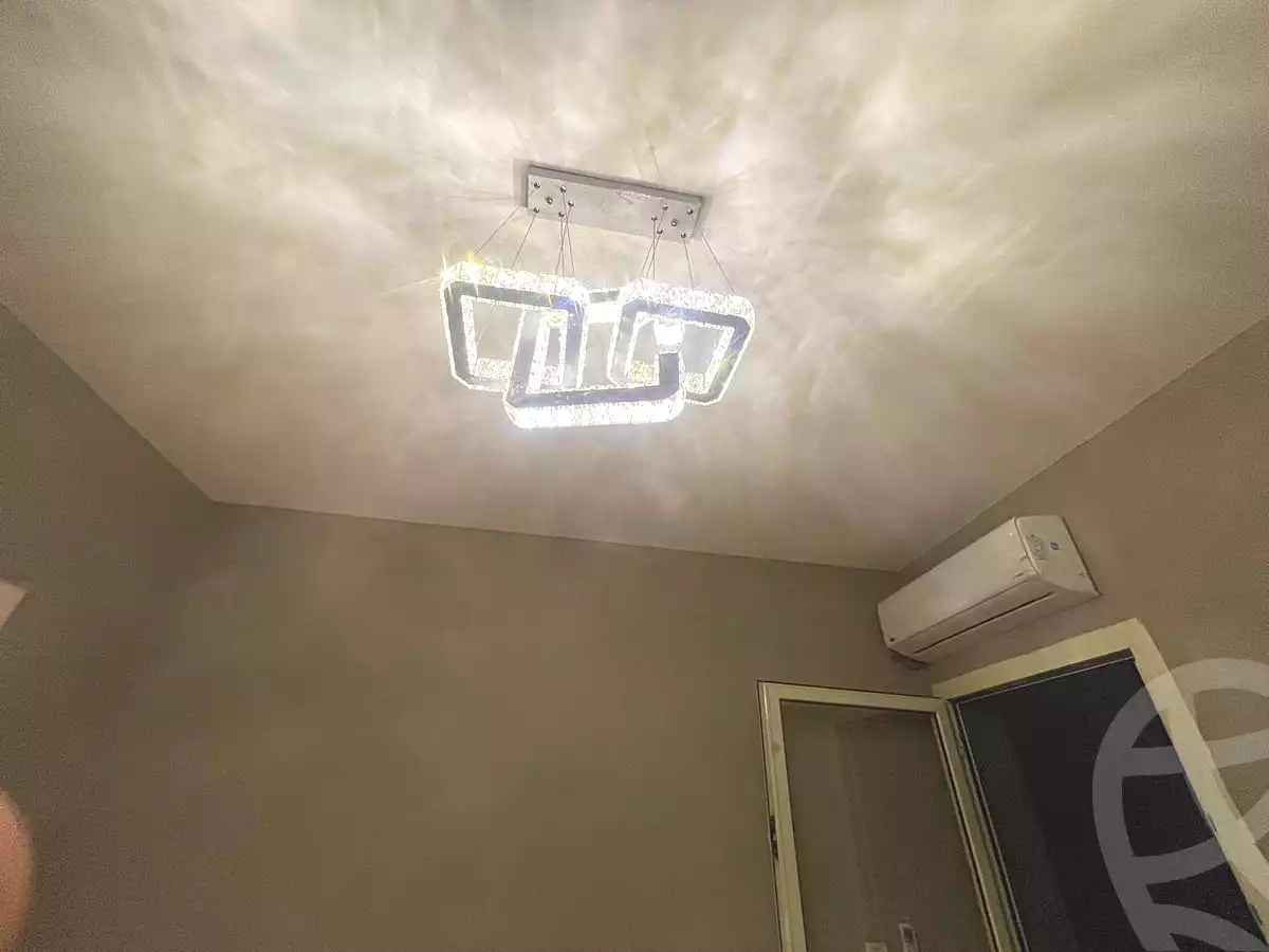https://aqarmap.com.eg/ar/listing/7141691-for-rent-cairo-el-sheikh-zayed-city-compounds-dh-drys