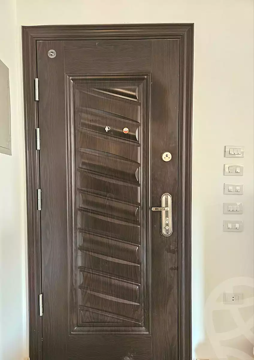 https://aqarmap.com.eg/ar/listing/7141747-for-rent-cairo-el-sheikh-zayed-city-el-hay-elthamen-area-1