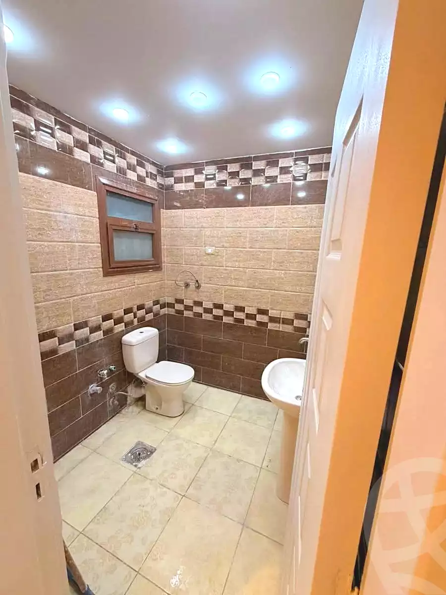https://aqarmap.com.eg/ar/listing/7141740-for-sale-alexandria-lauran