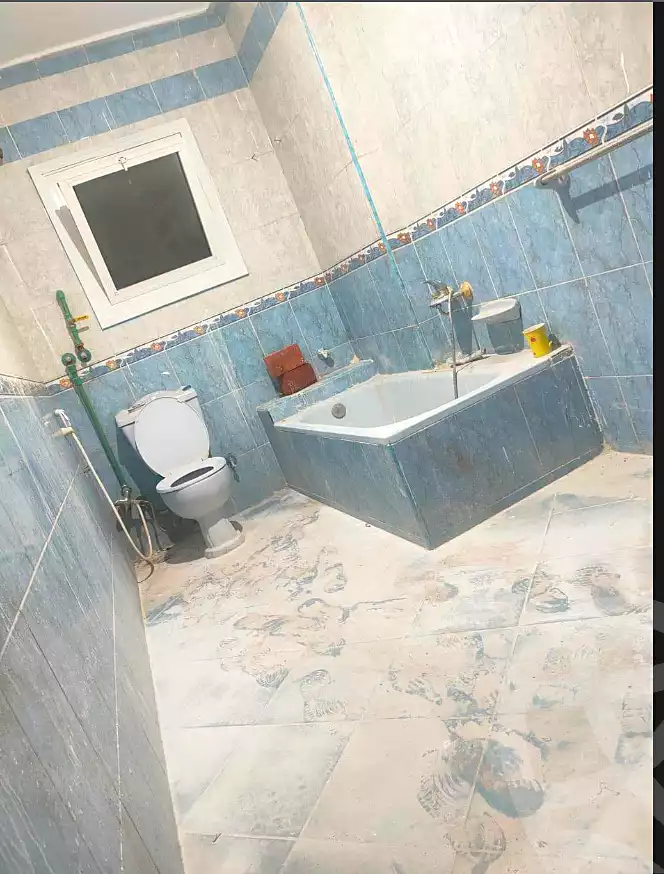 https://aqarmap.com.eg/en/listing/7141787-for-sale-cairo-helwan-helwan-el-sharkeya-latif-basha-st