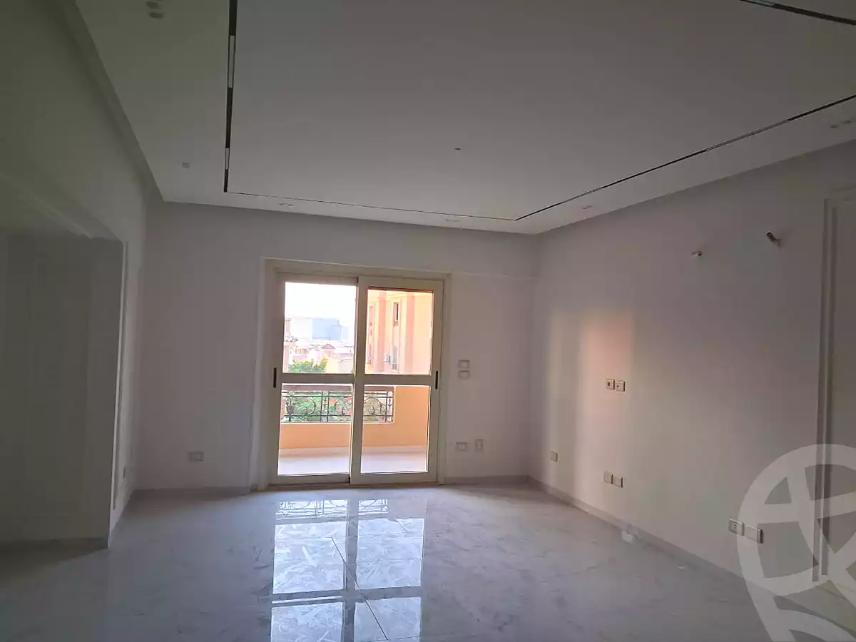 https://aqarmap.com.eg/ar/listing/7141815-for-rent-cairo-el-sheikh-zayed-city-compounds-el-khamayel