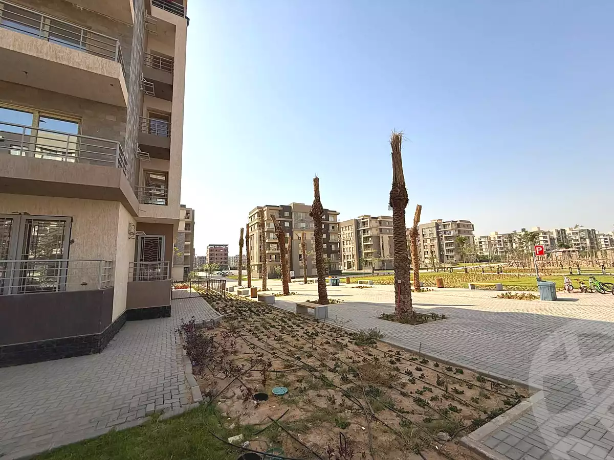 https://aqarmap.com.eg/ar/listing/7141833-for-rent-cairo-el-sheikh-zayed-city-compounds-jn-zyd
