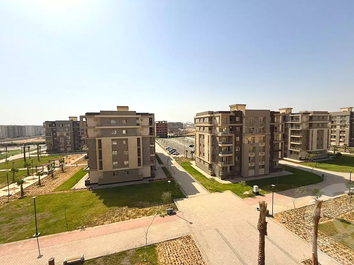 https://aqarmap.com.eg/ar/listing/7141833-for-rent-cairo-el-sheikh-zayed-city-compounds-jn-zyd