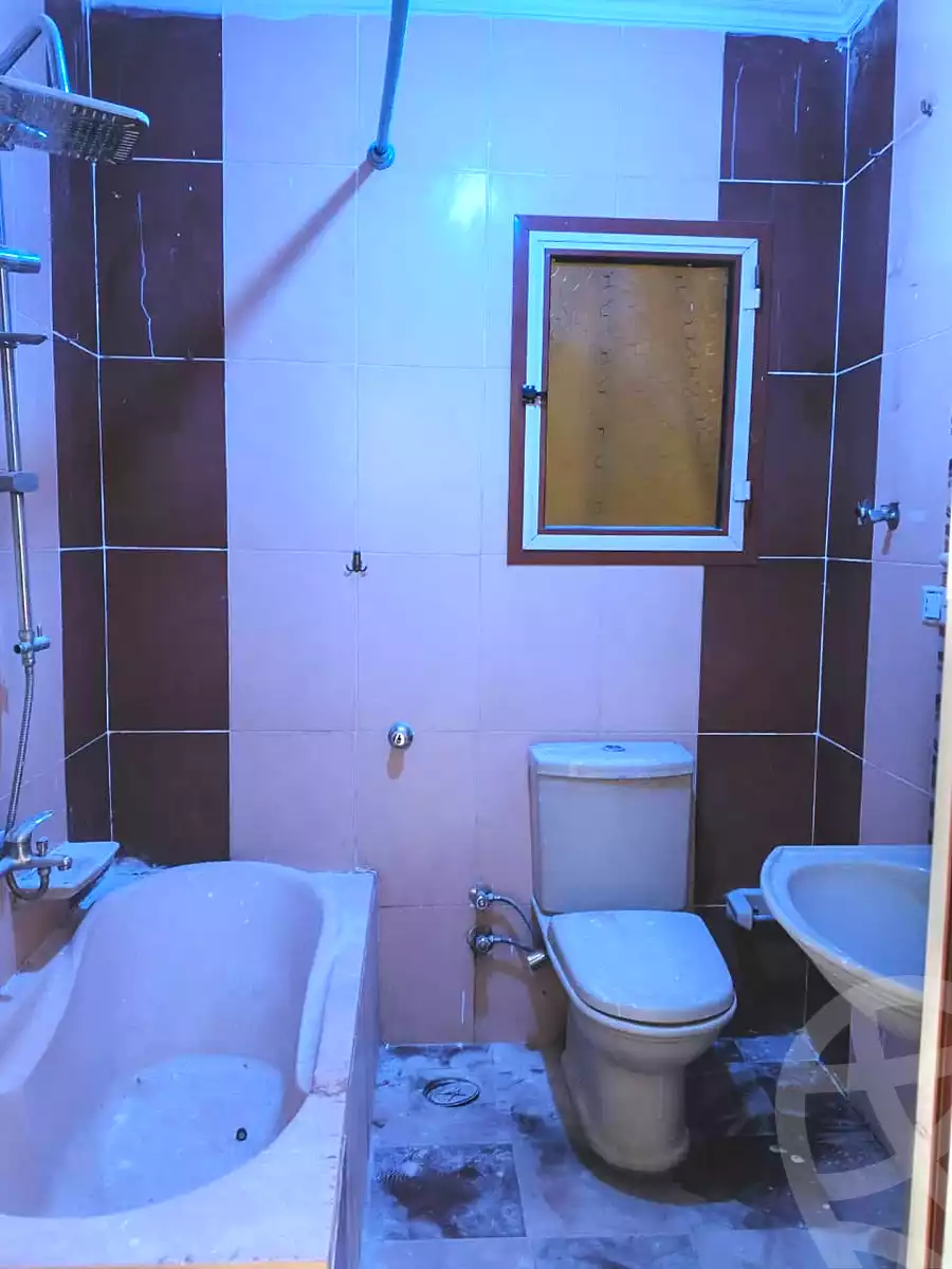 https://aqarmap.com.eg/en/listing/7141871-for-rent-alexandria-al-agamy-el-hanouvel-el-warsha-st