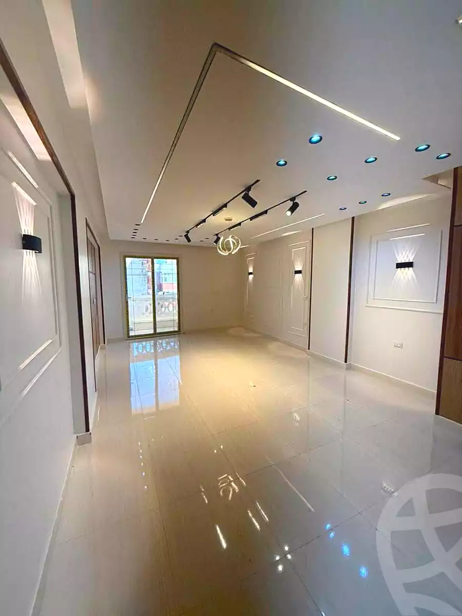 https://aqarmap.com.eg/ar/listing/7141974-for-sale-alexandria-al-agamy-lbytsh-bianchiii