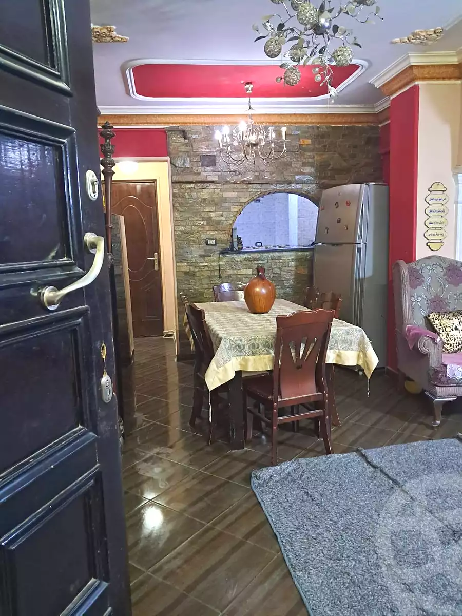 https://aqarmap.com.eg/en/listing/7142049-for-sale-cairo-helwan-mnshy-yn-hlwn-rael-st