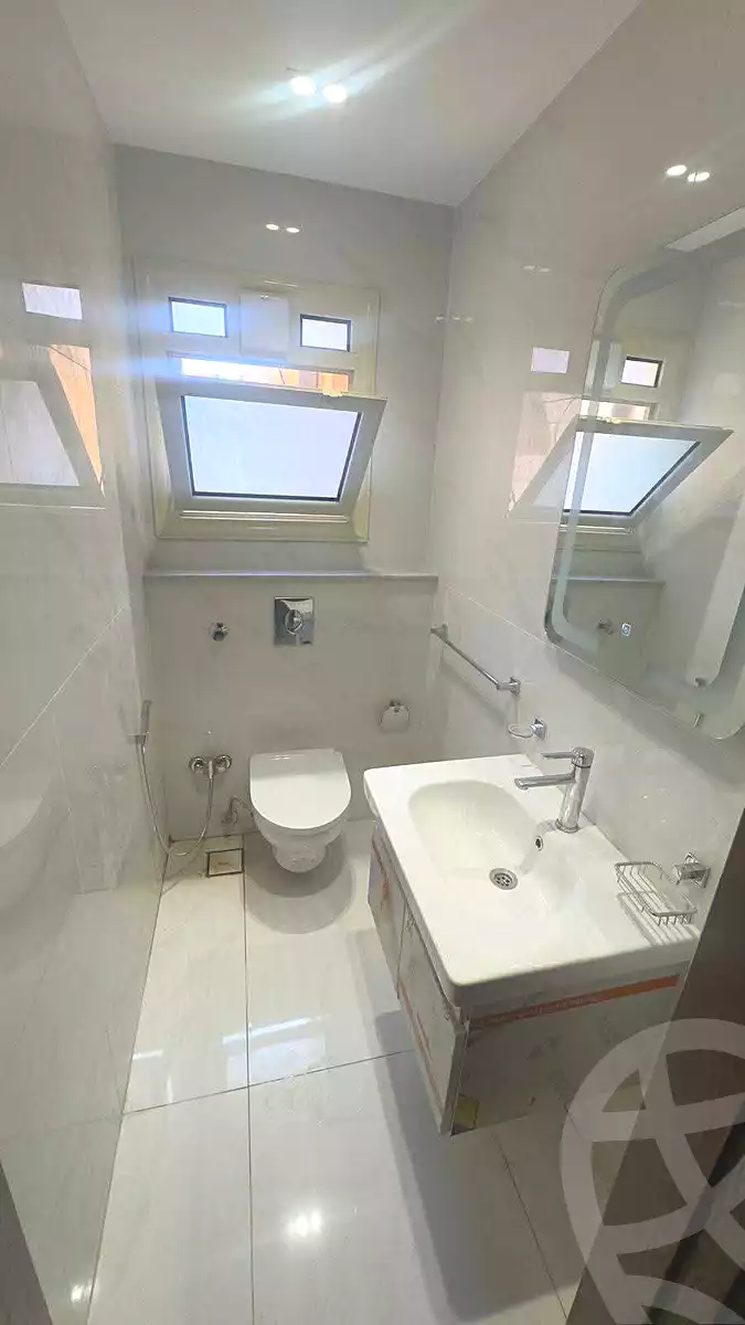https://aqarmap.com.eg/ar/listing/7142104-for-rent-alexandria-lsywf-gamila-city-compound